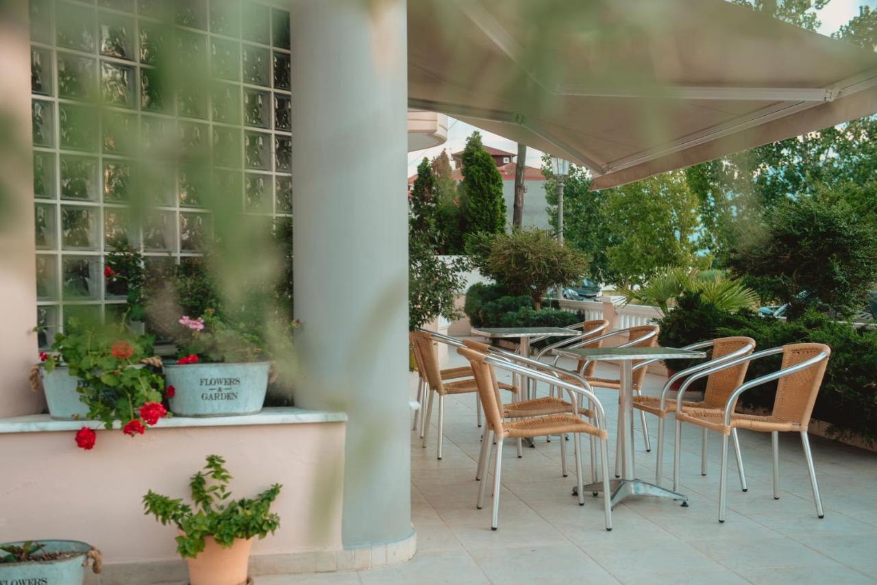 Ino Luxury Rooms Paralia Katerinis Exterior photo